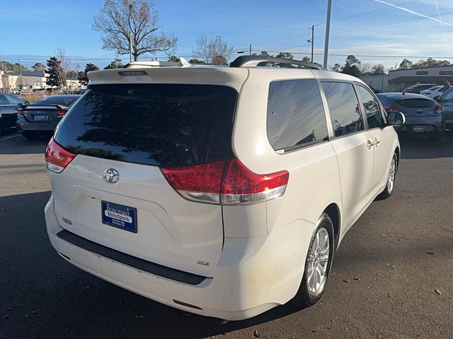 2014 Toyota Sienna XLE