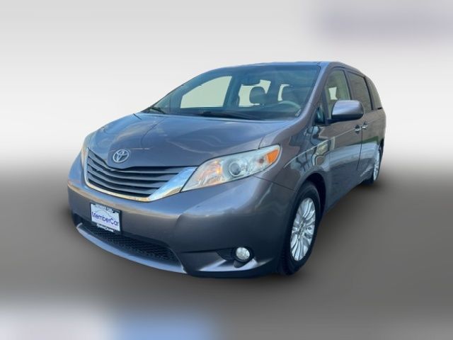 2014 Toyota Sienna XLE