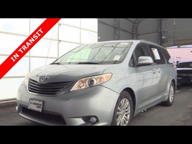 2014 Toyota Sienna XLE