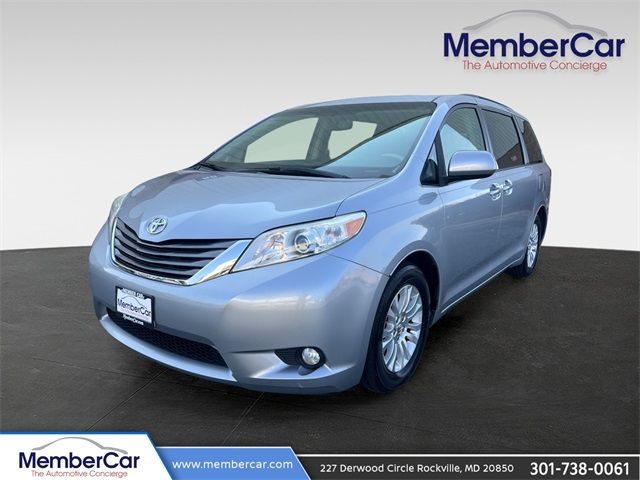 2014 Toyota Sienna XLE