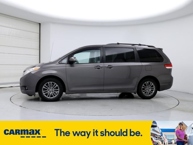 2014 Toyota Sienna XLE