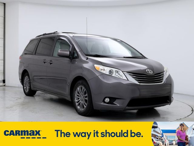 2014 Toyota Sienna XLE