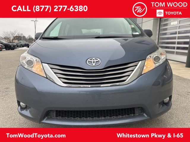 2014 Toyota Sienna XLE