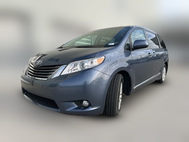 2014 Toyota Sienna XLE