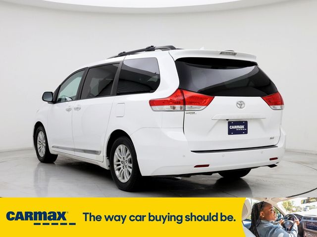 2014 Toyota Sienna XLE