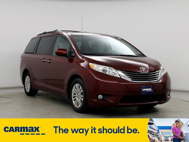 2014 Toyota Sienna XLE