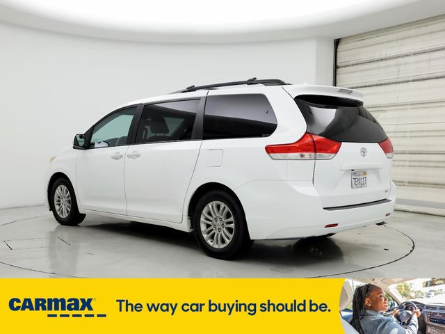 2014 Toyota Sienna XLE