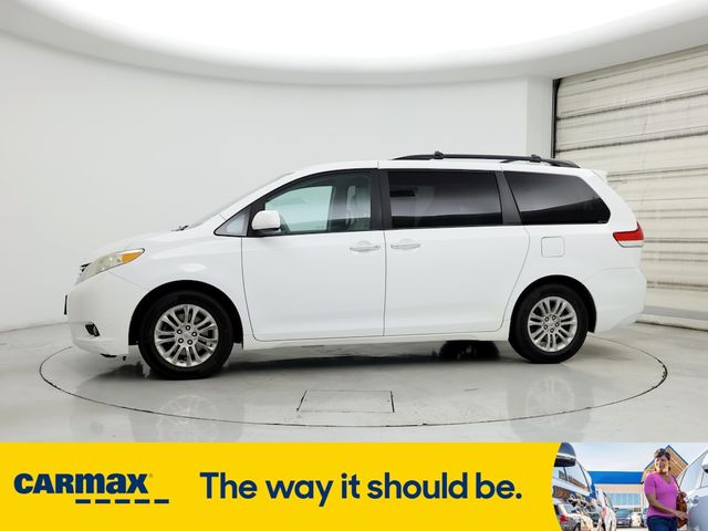 2014 Toyota Sienna XLE