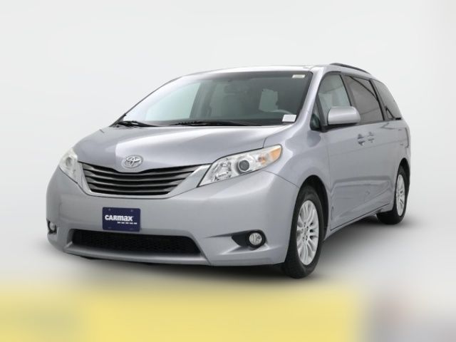 2014 Toyota Sienna XLE