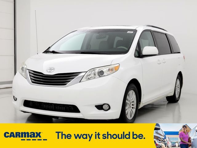 2014 Toyota Sienna XLE