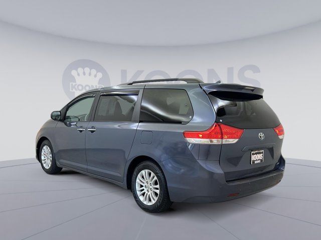 2014 Toyota Sienna XLE