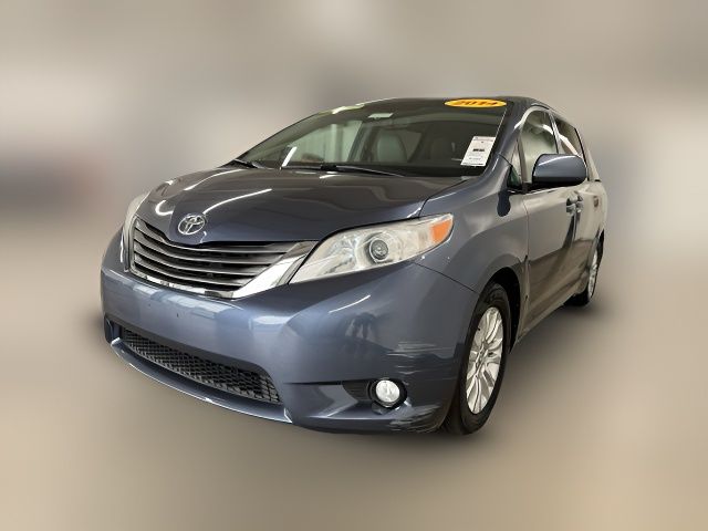 2014 Toyota Sienna XLE
