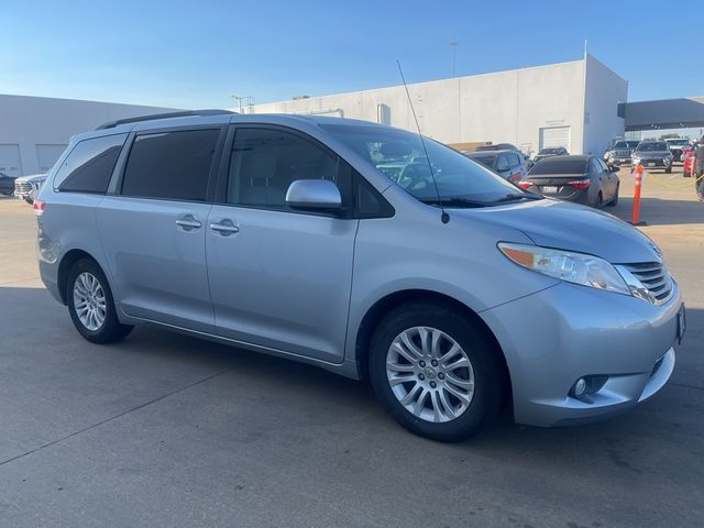 2014 Toyota Sienna XLE