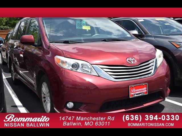 2014 Toyota Sienna XLE