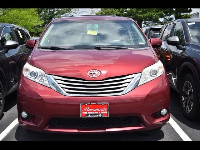 2014 Toyota Sienna XLE