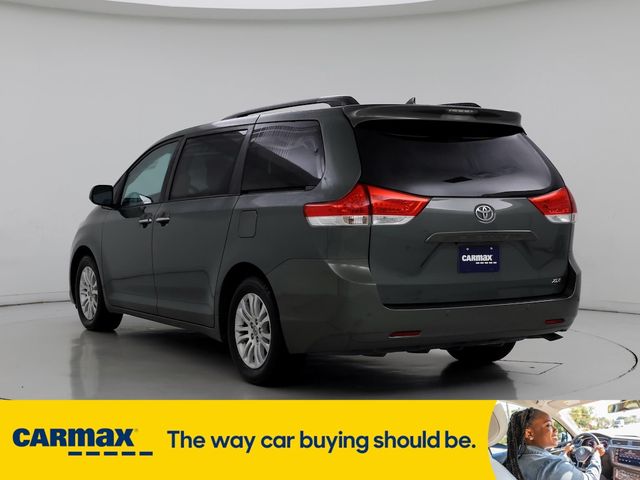 2014 Toyota Sienna XLE