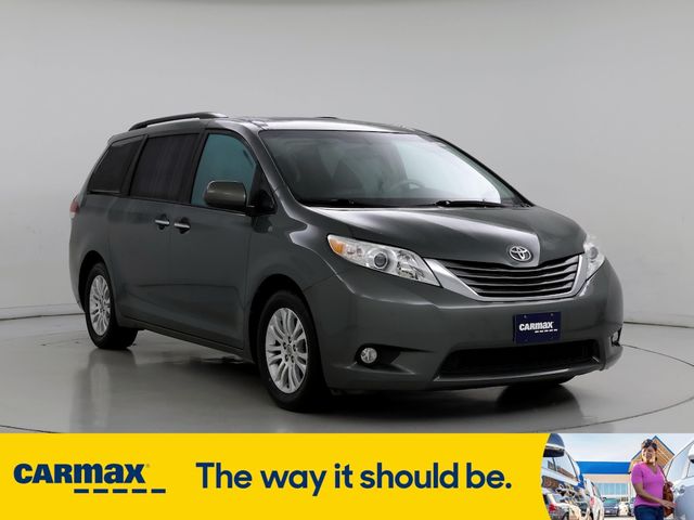 2014 Toyota Sienna XLE