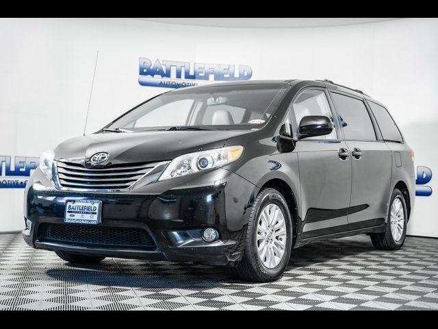 2014 Toyota Sienna XLE