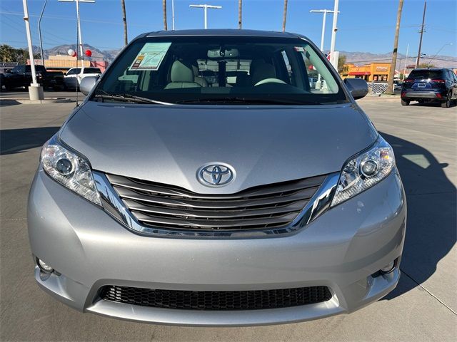 2014 Toyota Sienna XLE