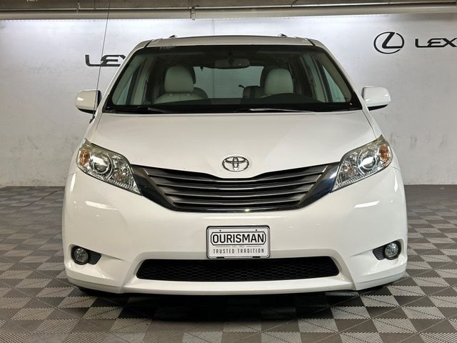 2014 Toyota Sienna 