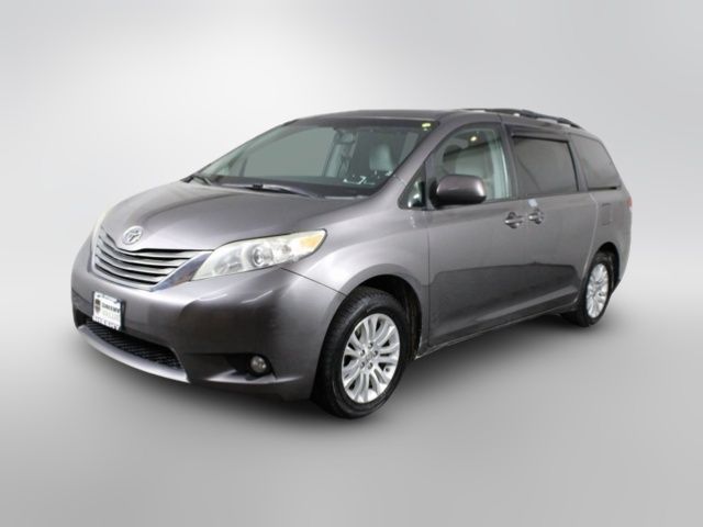 2014 Toyota Sienna XLE