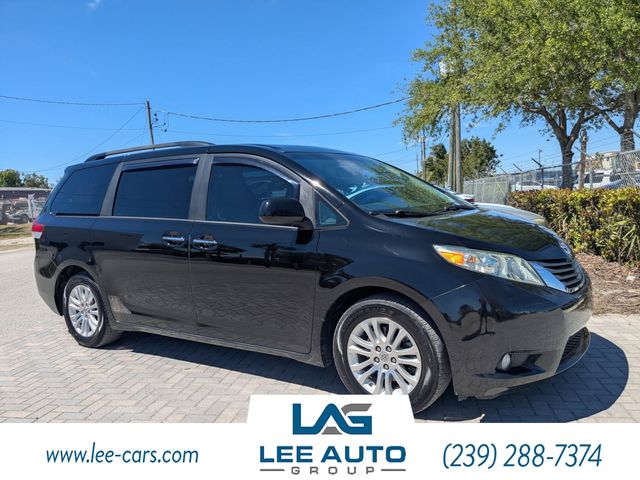 2014 Toyota Sienna XLE