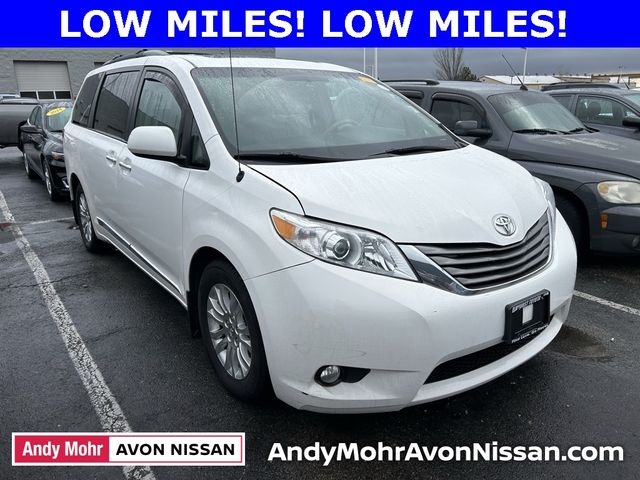 2014 Toyota Sienna XLE