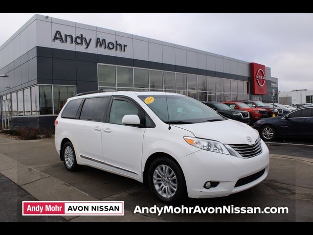 2014 Toyota Sienna XLE