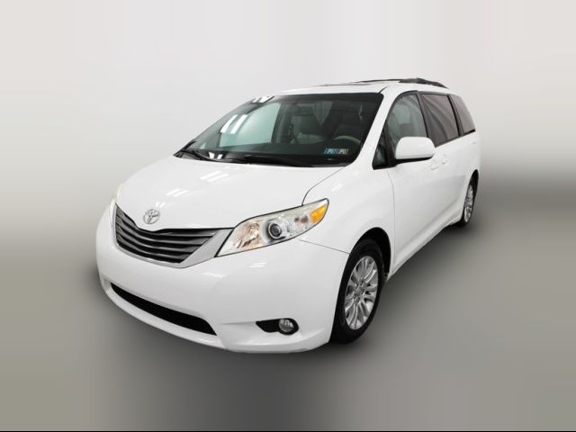 2014 Toyota Sienna XLE