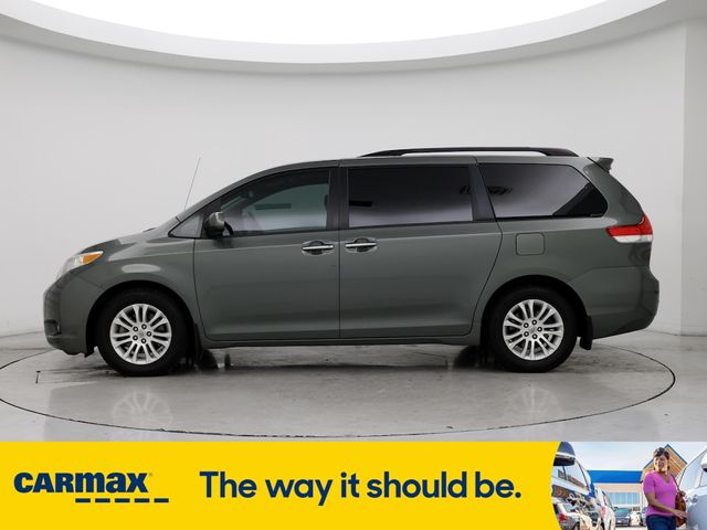 2014 Toyota Sienna XLE