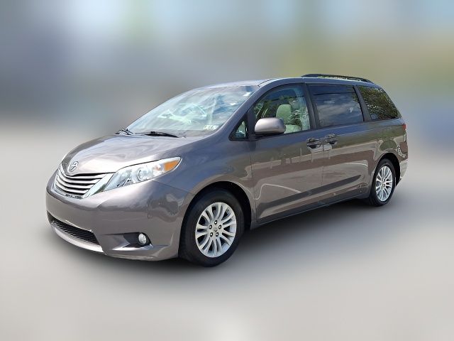 2014 Toyota Sienna 