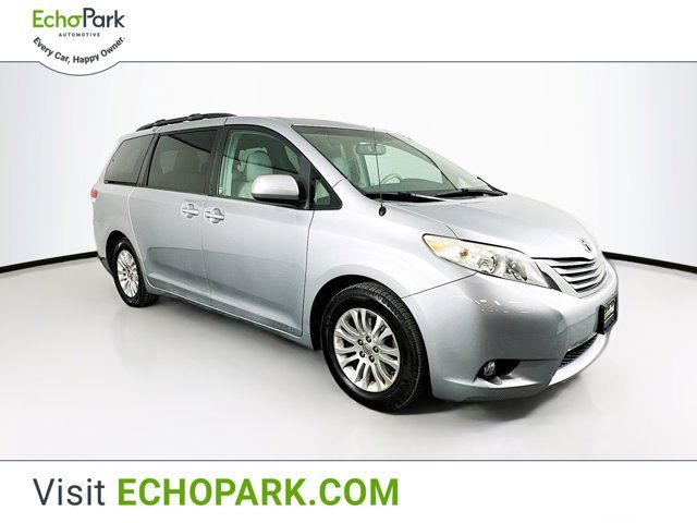 2014 Toyota Sienna XLE