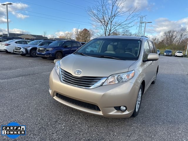 2014 Toyota Sienna 