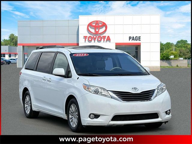 2014 Toyota Sienna XLE