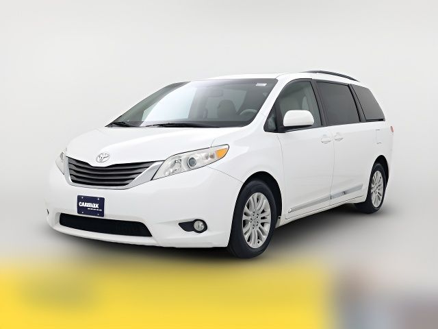 2014 Toyota Sienna XLE