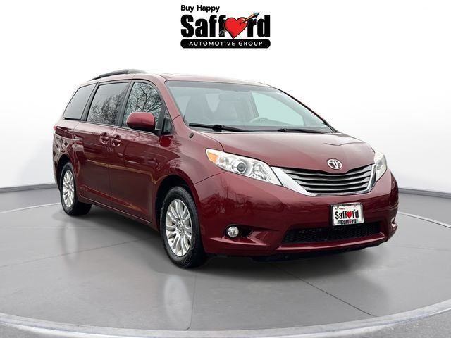 2014 Toyota Sienna XLE