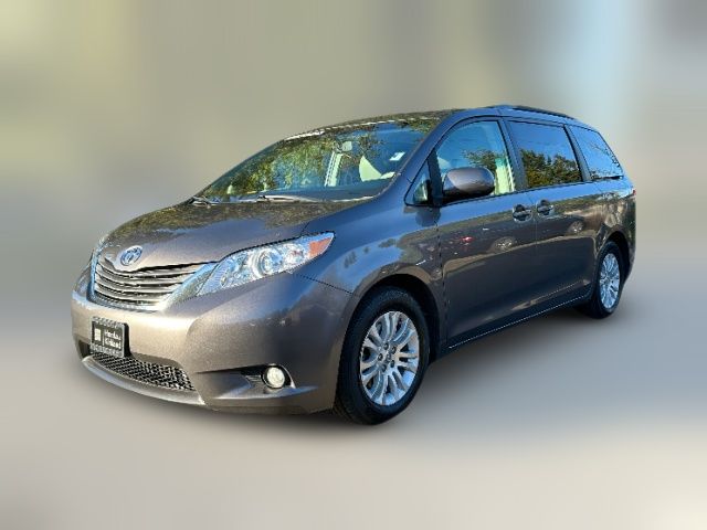 2014 Toyota Sienna XLE