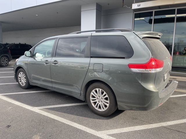 2014 Toyota Sienna XLE
