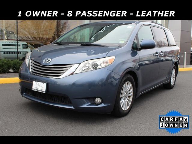 2014 Toyota Sienna XLE