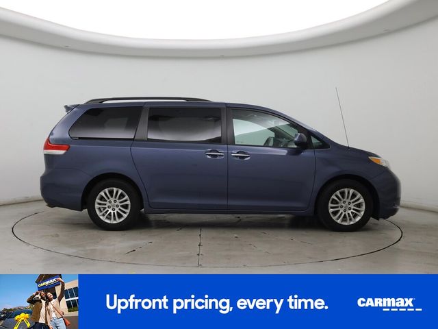 2014 Toyota Sienna XLE