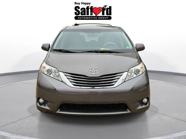 2014 Toyota Sienna XLE