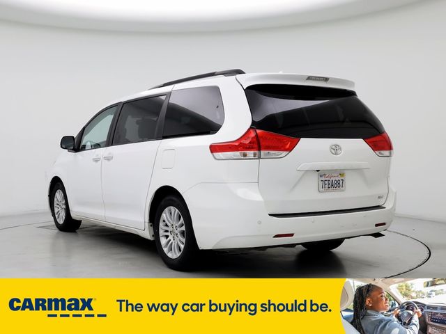 2014 Toyota Sienna XLE