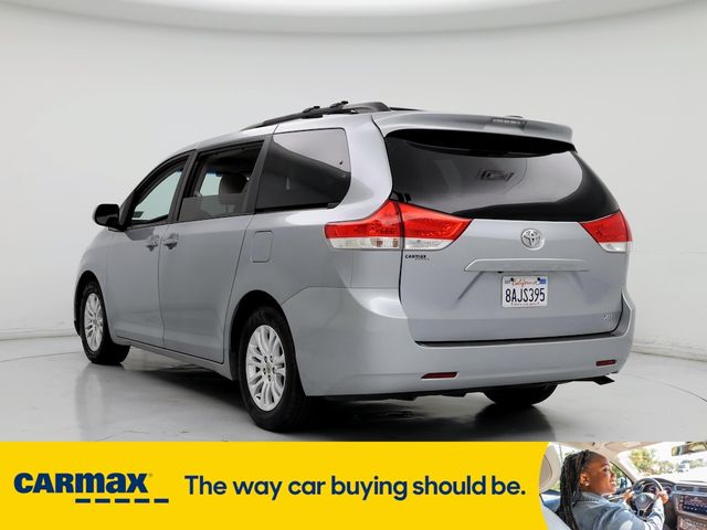 2014 Toyota Sienna XLE