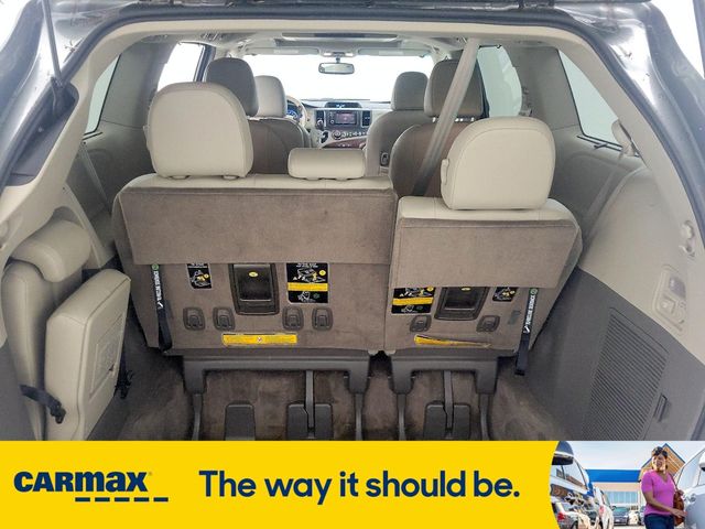 2014 Toyota Sienna XLE