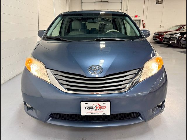 2014 Toyota Sienna 