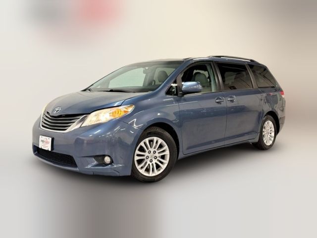 2014 Toyota Sienna 