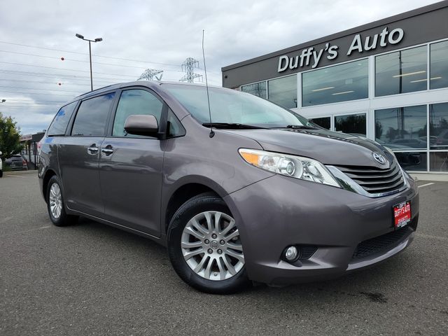 2014 Toyota Sienna XLE