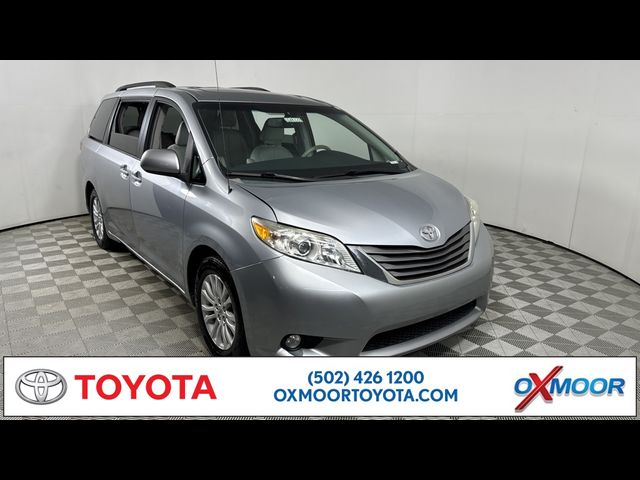 2014 Toyota Sienna 