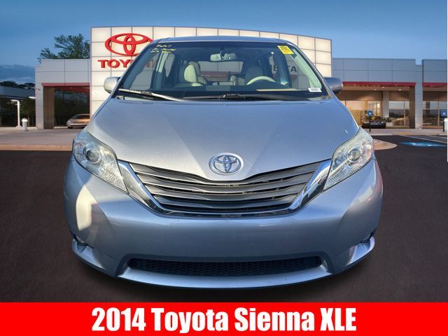 2014 Toyota Sienna XLE