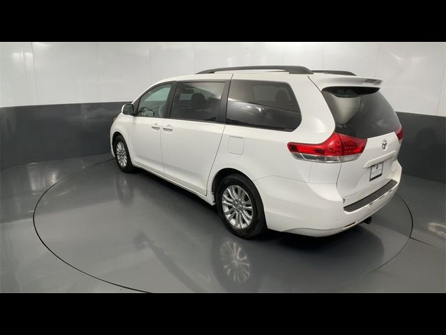 2014 Toyota Sienna 